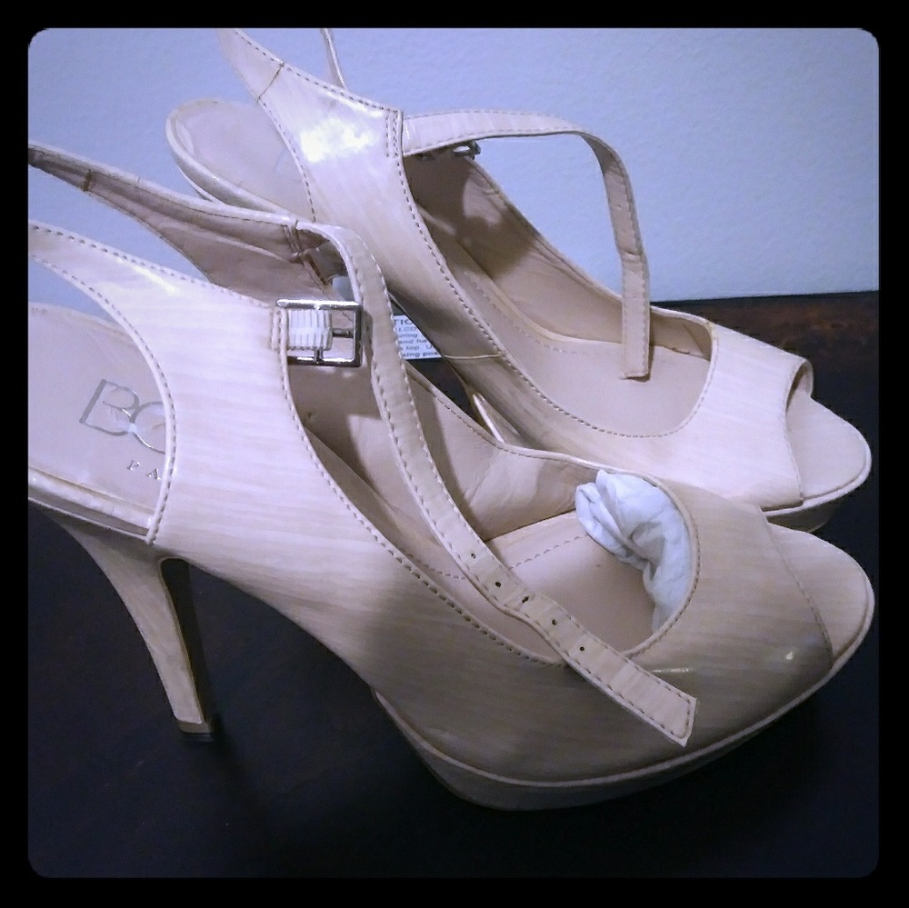 BCBG shoes